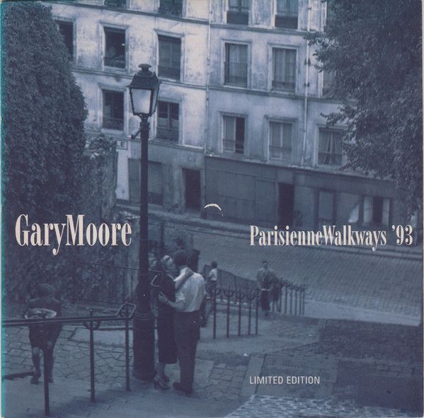 Parisienne Walkways